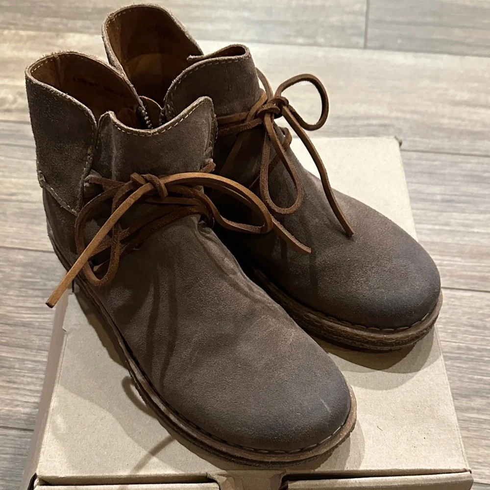 Born Brown Ankle Boots - Picture 7 of 11